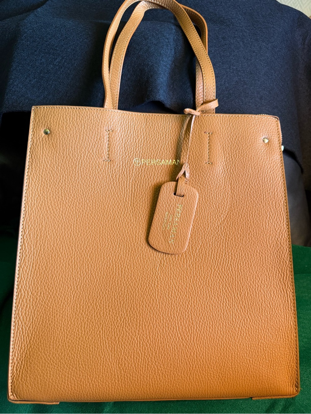 NWOT Persaman New York Tan Leather Tote Bag Zipper Top Italy